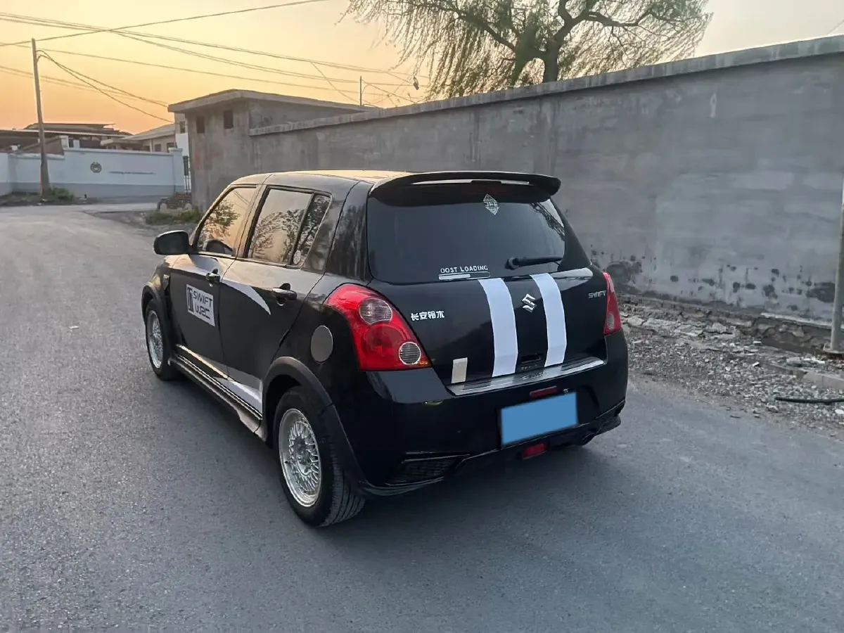 2016 Suzuki Swift 1.5L 103HP L4 4AT,autocango,china used car exporter,china ev exporter,chinese used car exporter,chinese used ev exporter