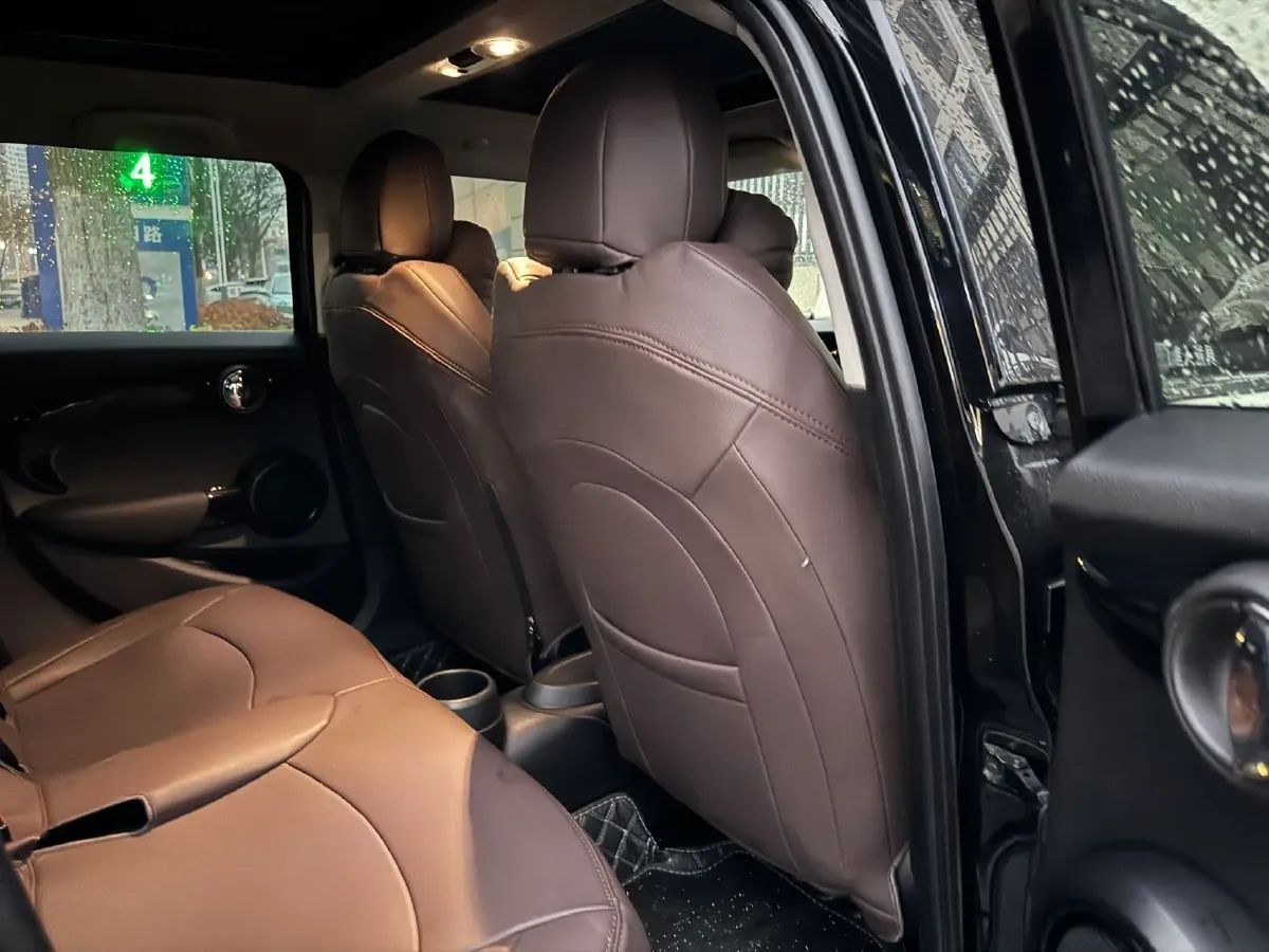 2021 MINI MINI 1.5T 136HP L3 7DCT,autocango,china used car exporter,china ev exporter,chinese used car exporter,chinese used ev exporter