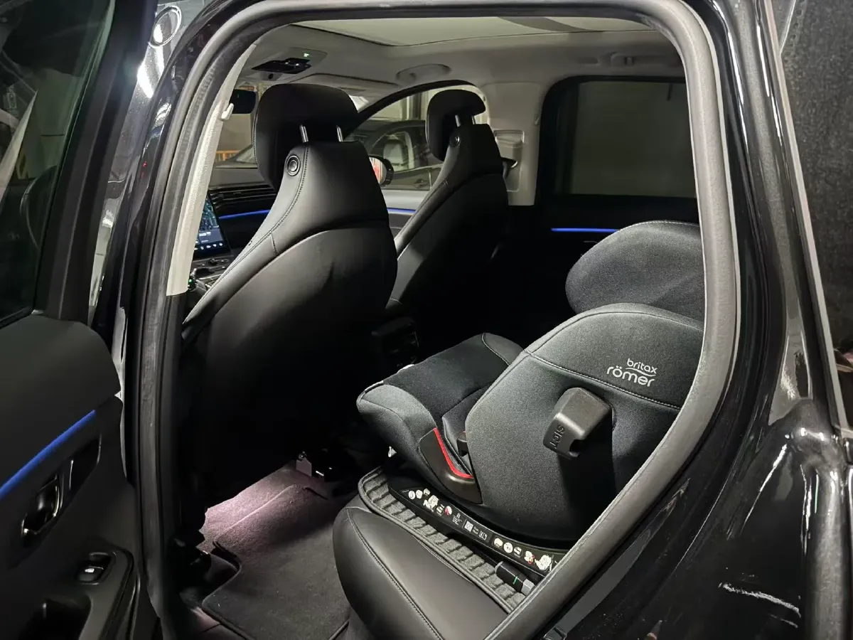 2020 NIO ES6 BEV 70KWH,autocango,china used car exporter,china ev exporter,chinese used car exporter,chinese used ev exporter