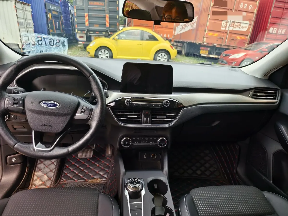 2020 Ford Focus 1.5T 174HP L3 8AT,autocango,china used car exporter,china ev exporter,chinese used car exporter,chinese used ev exporter