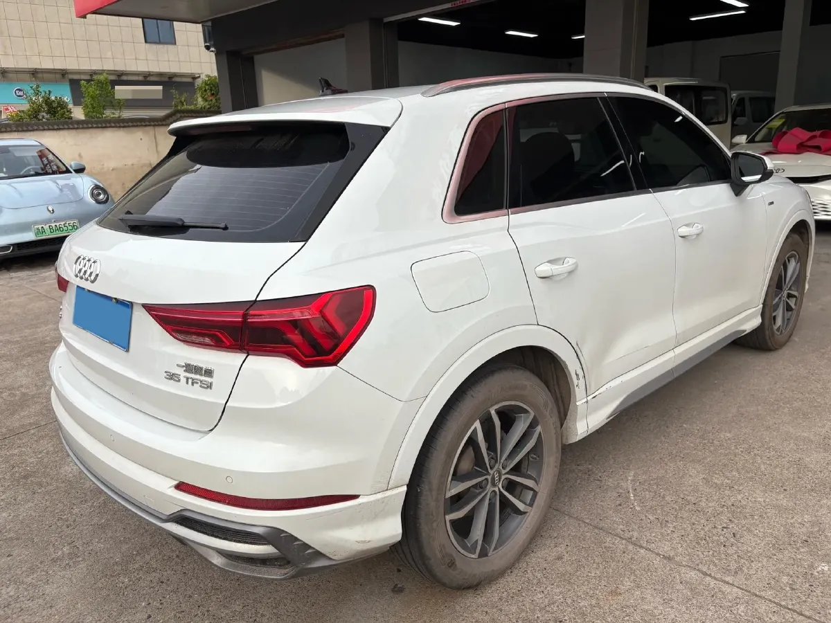 2021 Audi Q3 1.4T 150HP L4 7DCT,autocango,china used car exporter,china ev exporter,chinese used car exporter,chinese used ev exporter