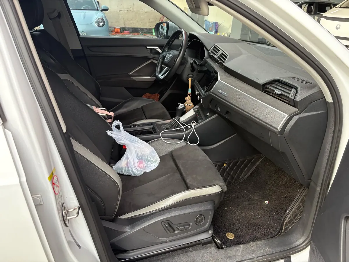 2021 Audi Q3 1.4T 150HP L4 7DCT,autocango,china used car exporter,china ev exporter,chinese used car exporter,chinese used ev exporter