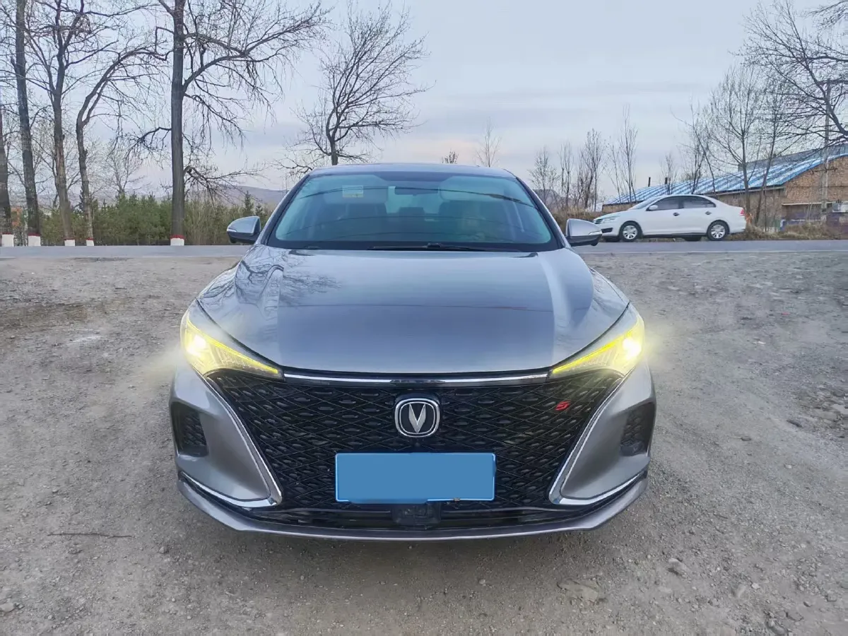 2020 ChangAn Eado 1.4T 158HP L4 7DCT,autocango,china used car exporter,china ev exporter,chinese used car exporter,chinese used ev exporter