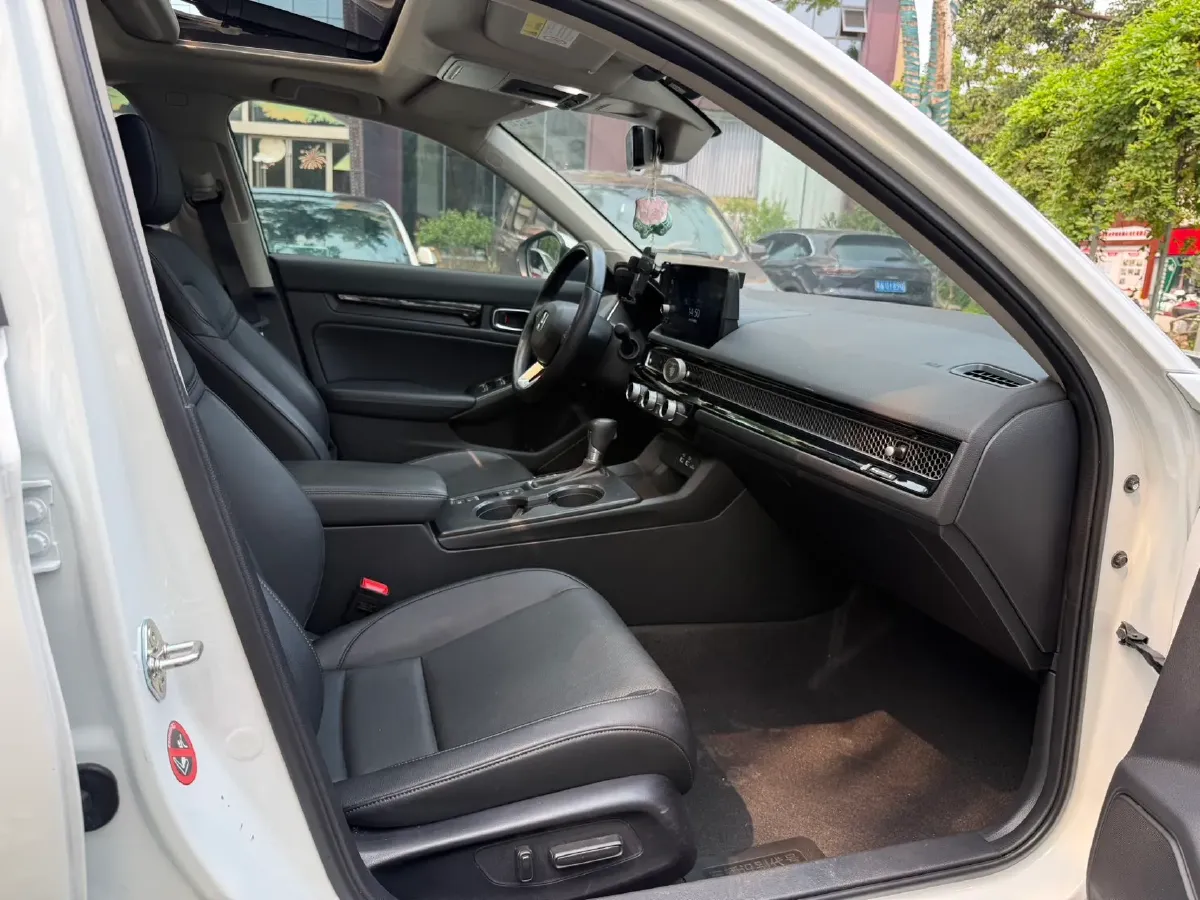 2023 Honda Integra 1.5T 182HP L4 CVT,autocango,china used car exporter,china ev exporter,chinese used car exporter,chinese used ev exporter