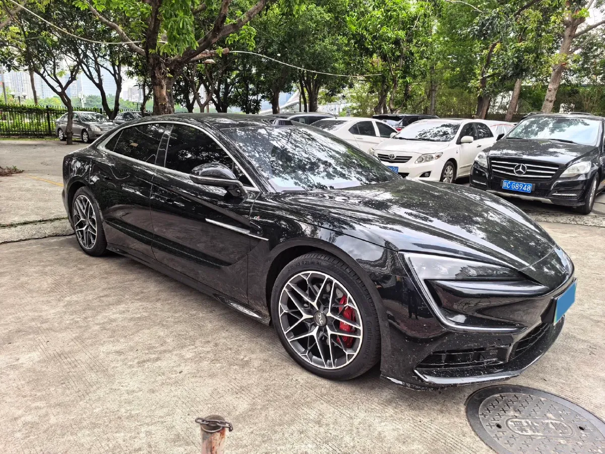 2025 YangWang U7 2.0T 245HP H4 E-CVT PHEV 52.4KWH,autocango,china used car exporter,china ev exporter,chinese used car exporter,chinese used ev exporter