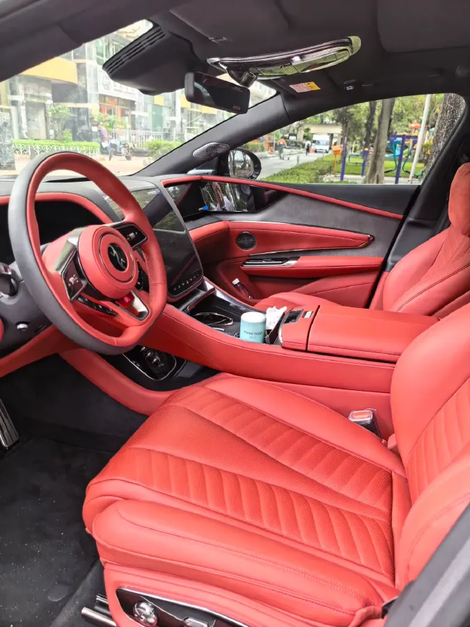 2025 YangWang U7 2.0T 245HP H4 E-CVT PHEV 52.4KWH,autocango,china used car exporter,china ev exporter,chinese used car exporter,chinese used ev exporter