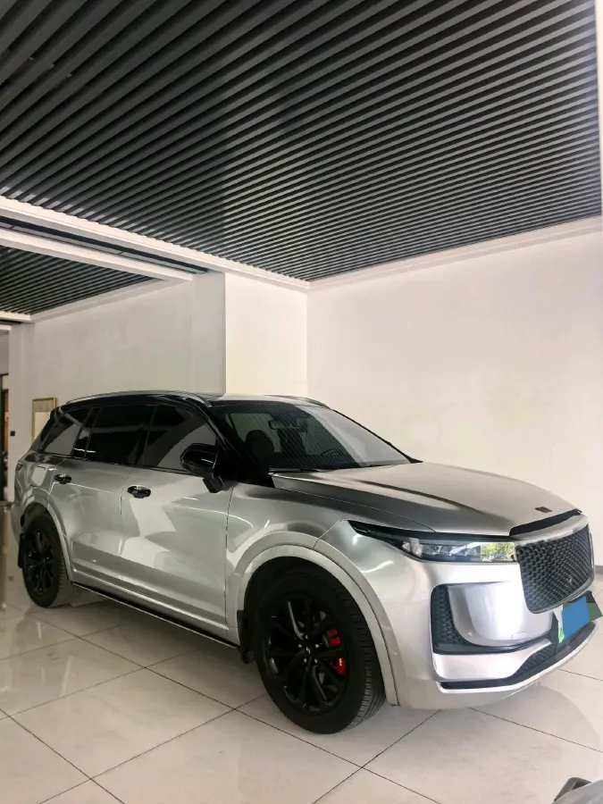 2020 Li ONE Range Extended 131HP REEV 40.5KWH,autocango,china used car exporter,china ev exporter,chinese used car exporter,chinese used ev exporter