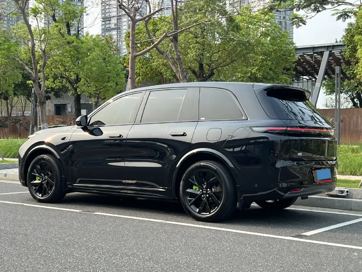 2023 Li L7 Range Extended 154HP REEV 40.9KWH,autocango,china used car exporter,china ev exporter,chinese used car exporter,chinese used ev exporter