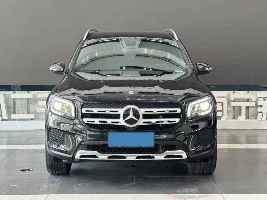 2023 Mercedes-Benz GLB Class 2.0T 190HP L4 8DCT,autocango,china used car exporter,china ev exporter,chinese used car exporter,chinese used ev exporter