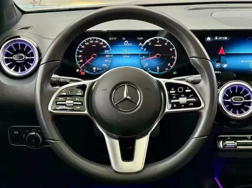 2023 Mercedes-Benz GLB Class 2.0T 190HP L4 8DCT,autocango,china used car exporter,china ev exporter,chinese used car exporter,chinese used ev exporter