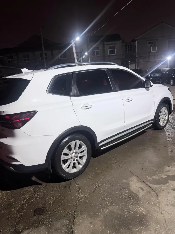 2017 Roewe RX5 1.5T 169HP L4 7DCT,autocango,china used car exporter,china ev exporter,chinese used car exporter,chinese used ev exporter