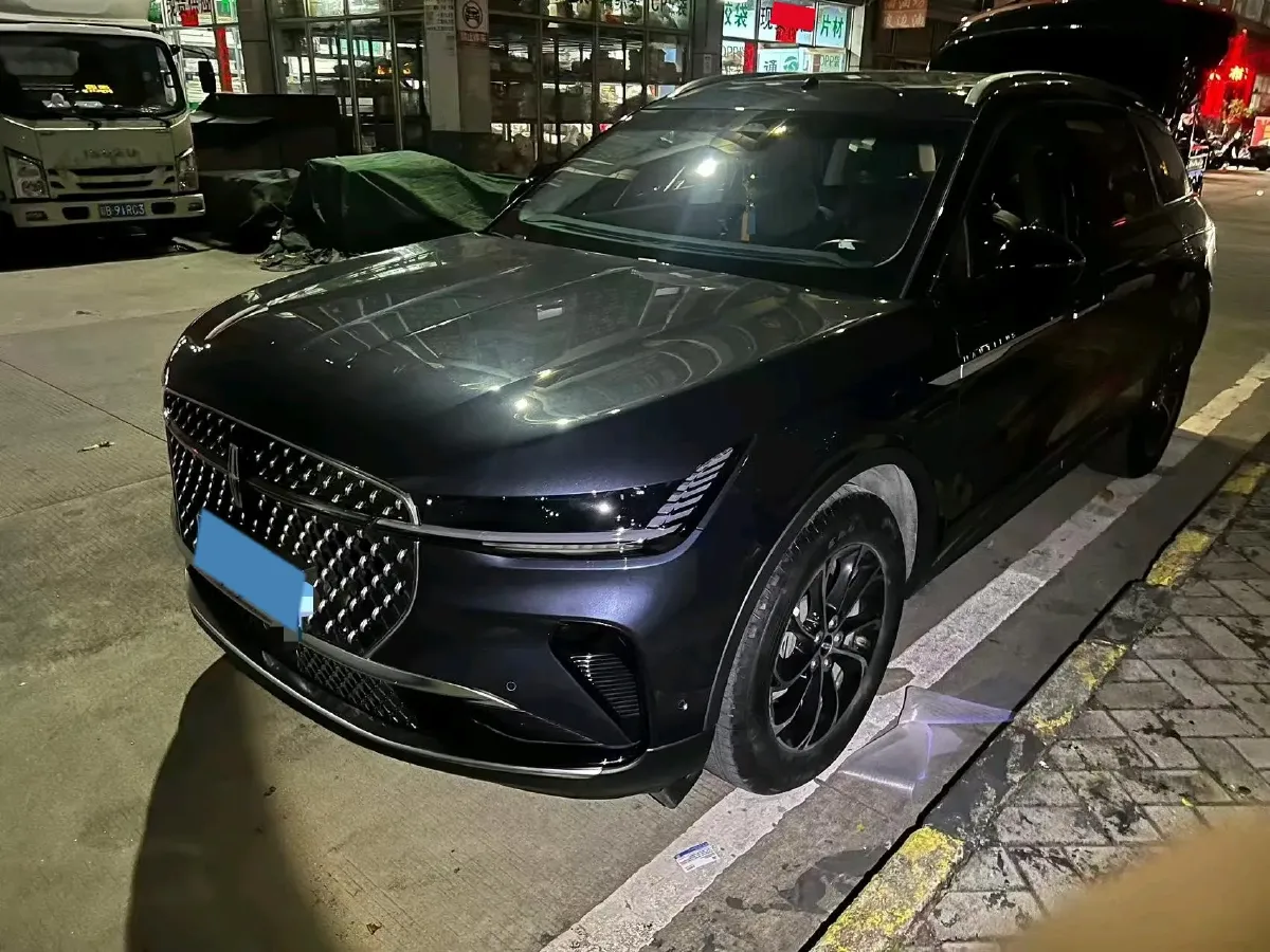 2023 Lincoln Nautilus 2.0T 261HP L4 8AT,autocango,china used car exporter,china ev exporter,chinese used car exporter,chinese used ev exporter