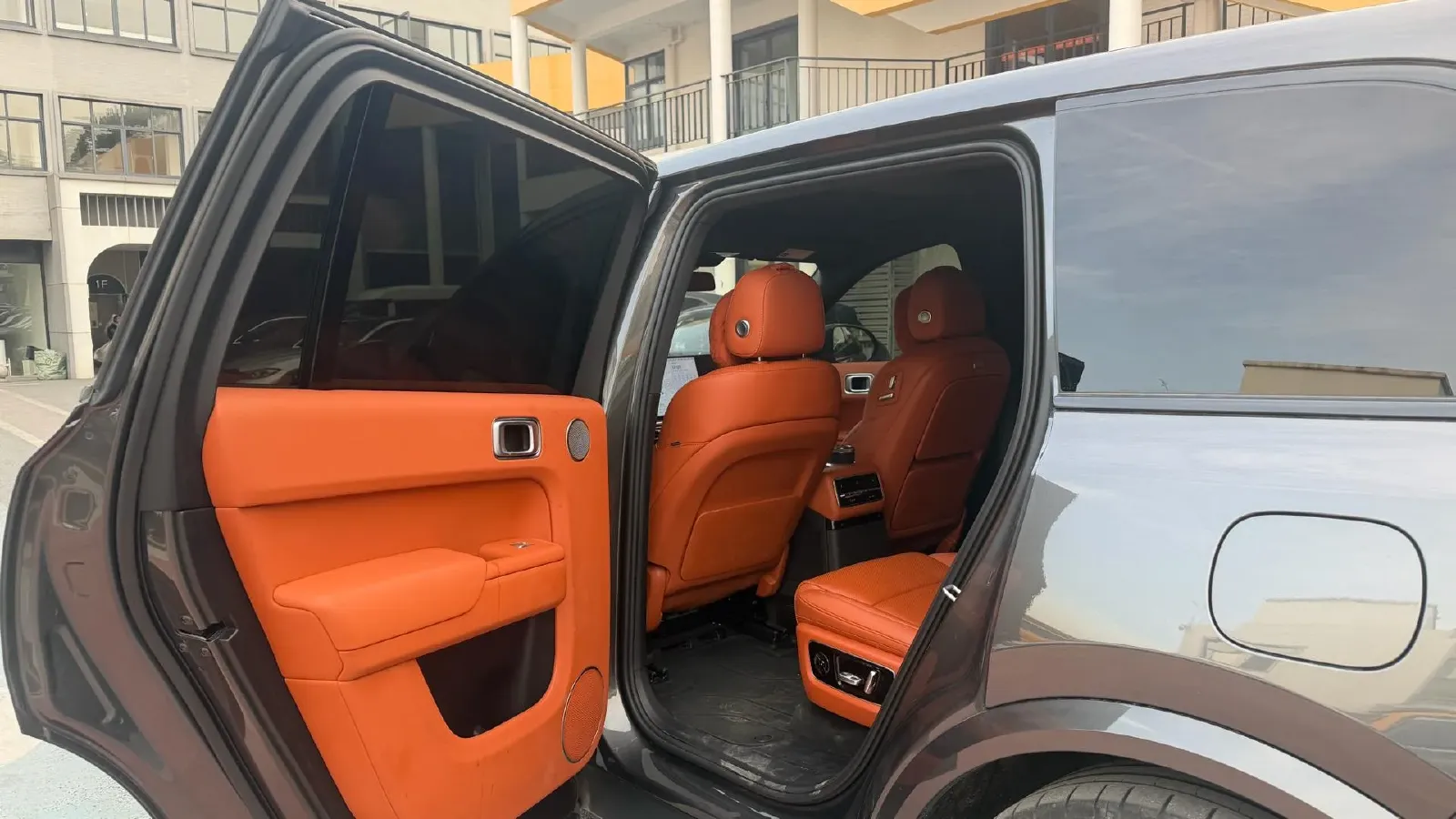 2022 Li L9 Range Extended 154HP REEV 42.6KWH,autocango,china used car exporter,china ev exporter,chinese used car exporter,chinese used ev exporter