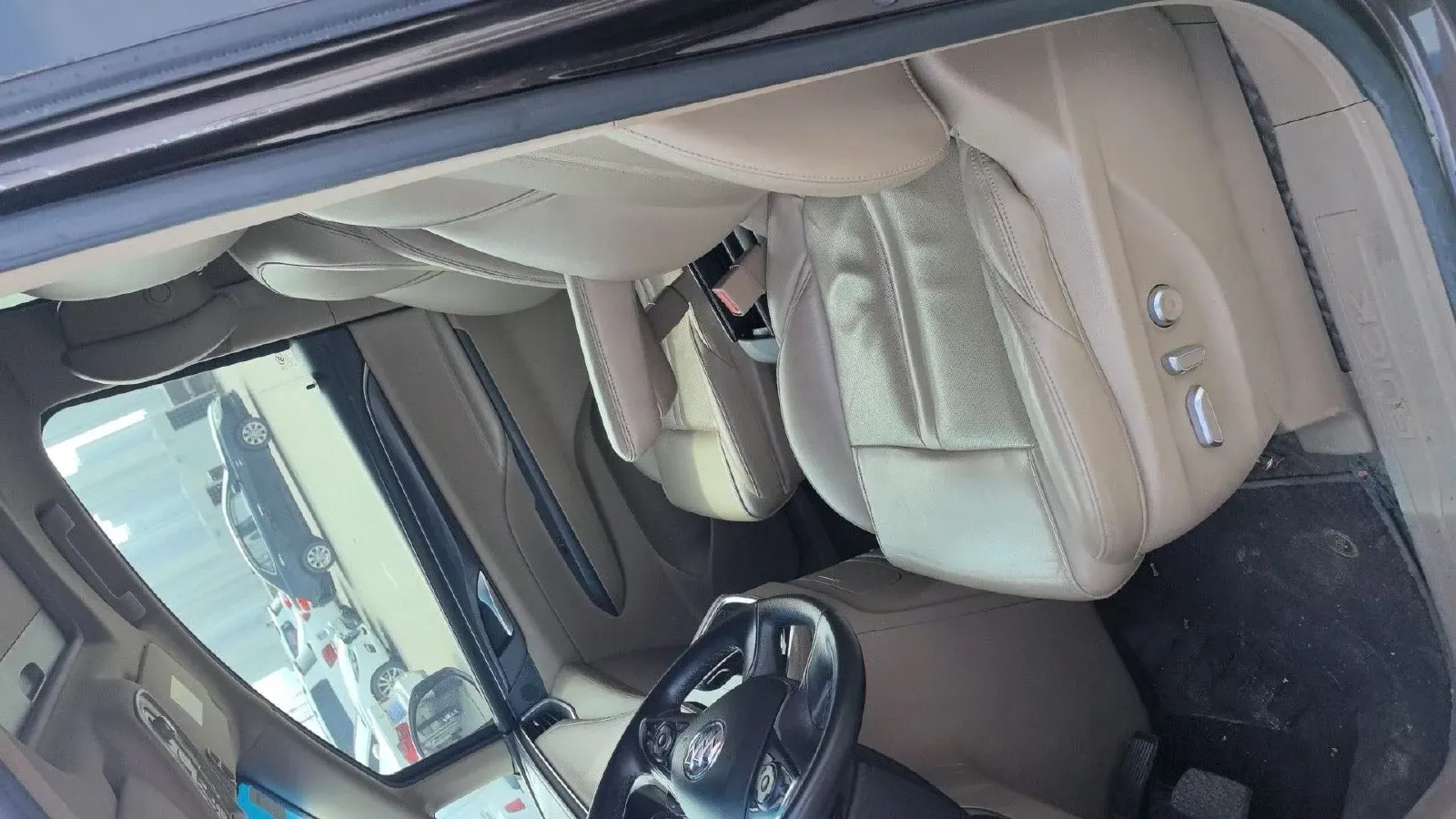 2021 Buick GL8 2.0T 237HP L4 9AT,autocango,china used car exporter,china ev exporter,chinese used car exporter,chinese used ev exporter