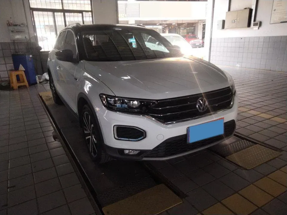 2019 Volkswagen T-Roc 1.4T 150HP L4 7DCT,autocango,china used car exporter,china ev exporter,chinese used car exporter,chinese used ev exporter