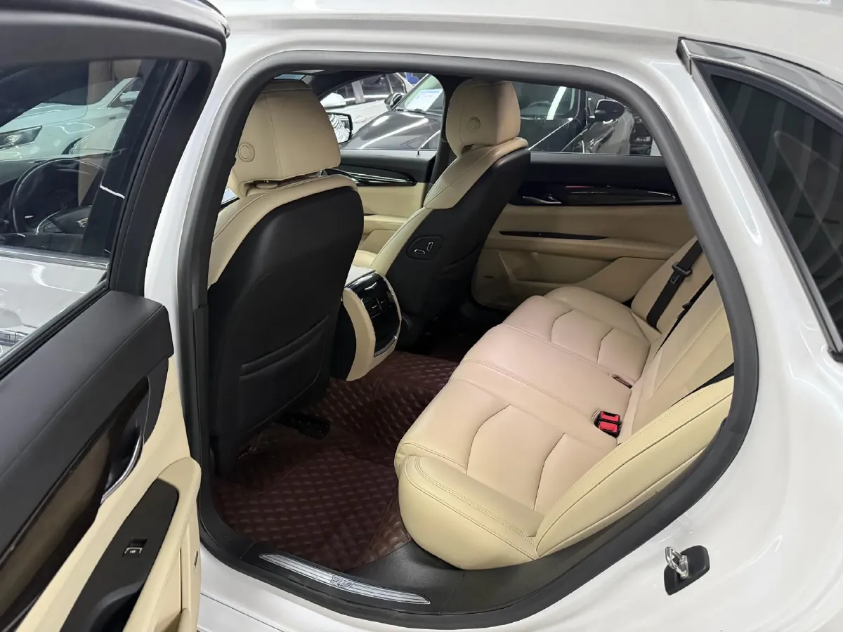 2020 Cadillac CT6 2.0T 241HP L4 10AT,autocango,china used car exporter,china ev exporter,chinese used car exporter,chinese used ev exporter