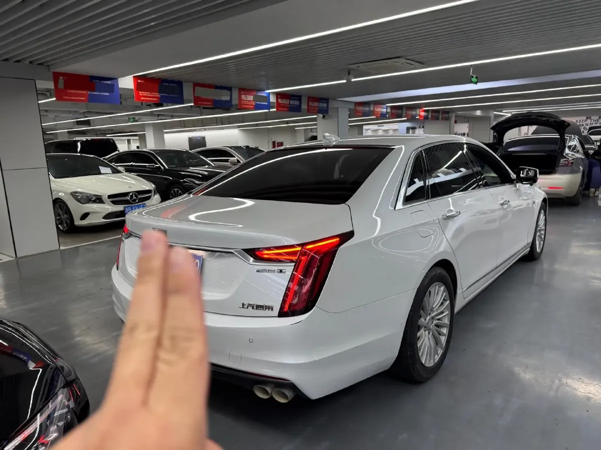 2020 Cadillac CT6 2.0T 241HP L4 10AT,autocango,china used car exporter,china ev exporter,chinese used car exporter,chinese used ev exporter