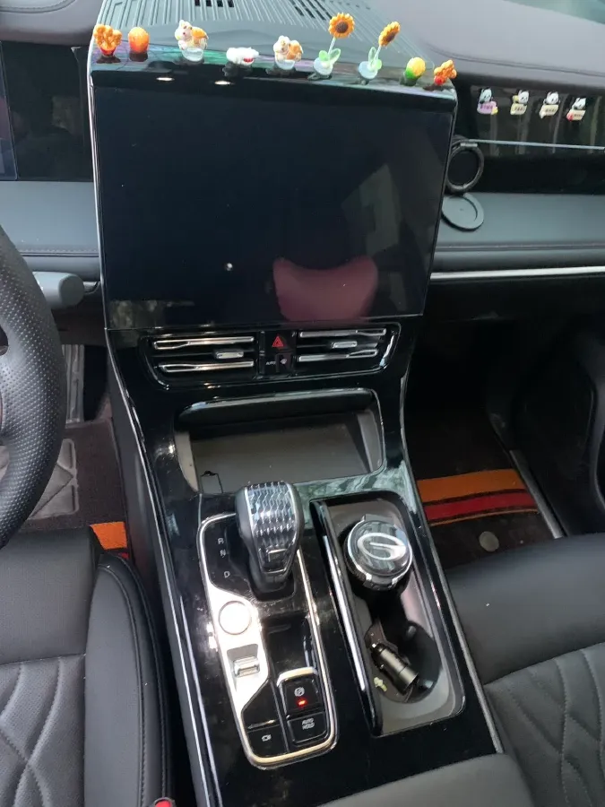 2024 GAC Trumpchi M8 2.0T 252HP L4 8AT,autocango,china used car exporter,china ev exporter,chinese used car exporter,chinese used ev exporter