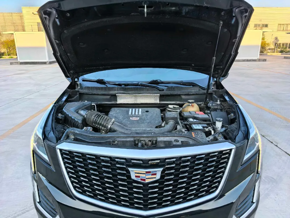 2020 Cadillac XT5 2.0T 241HP L4 9AT,autocango,china used car exporter,china ev exporter,chinese used car exporter,chinese used ev exporter