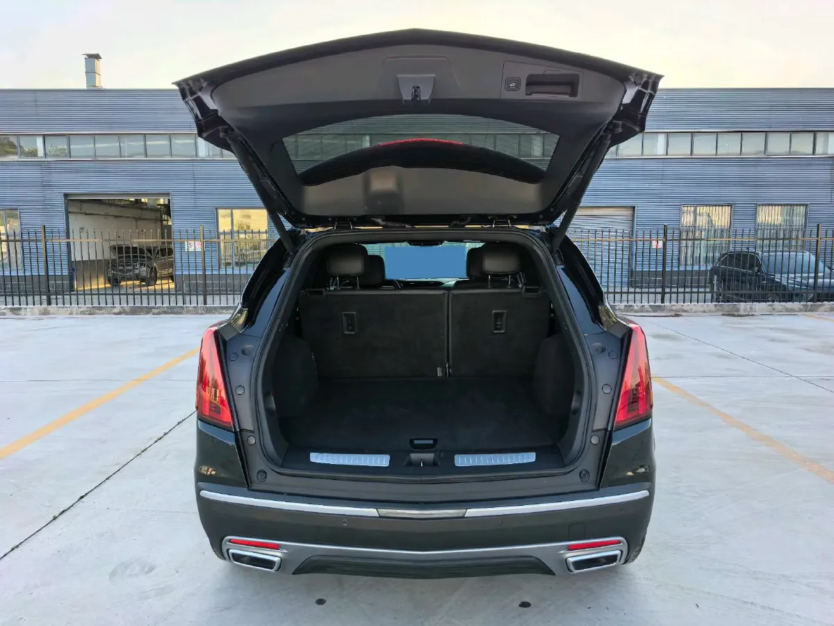 2020 Cadillac XT5 2.0T 241HP L4 9AT,autocango,china used car exporter,china ev exporter,chinese used car exporter,chinese used ev exporter