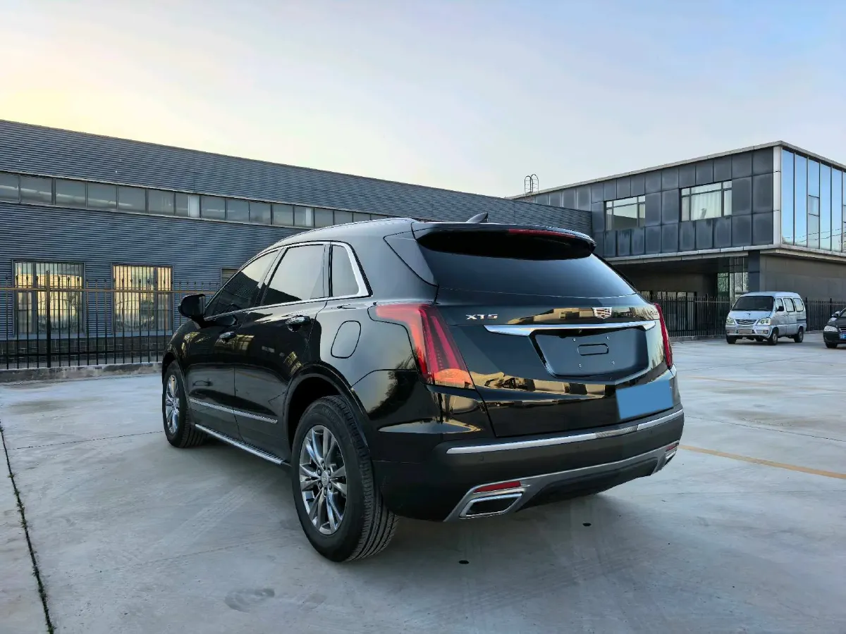 2020 Cadillac XT5 2.0T 241HP L4 9AT,autocango,china used car exporter,china ev exporter,chinese used car exporter,chinese used ev exporter