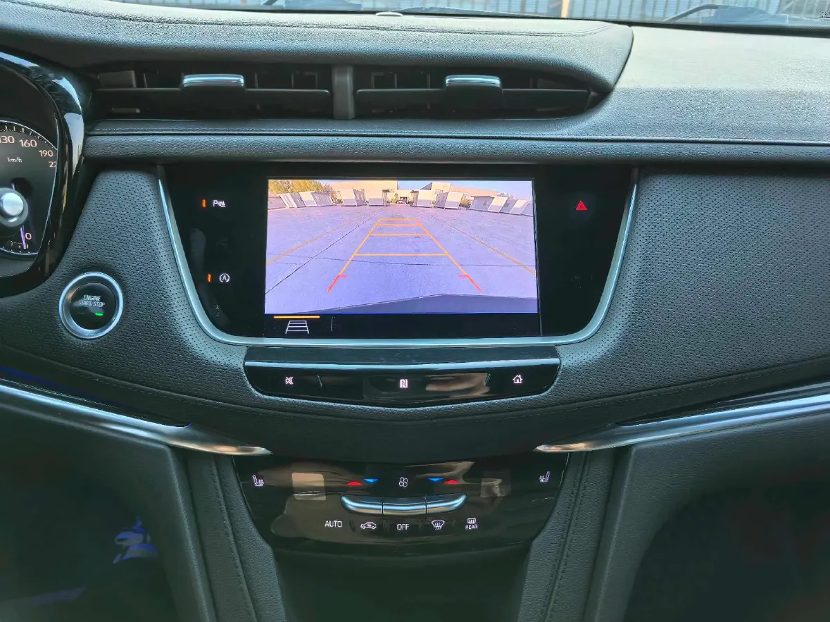 2020 Cadillac XT5 2.0T 241HP L4 9AT,autocango,china used car exporter,china ev exporter,chinese used car exporter,chinese used ev exporter