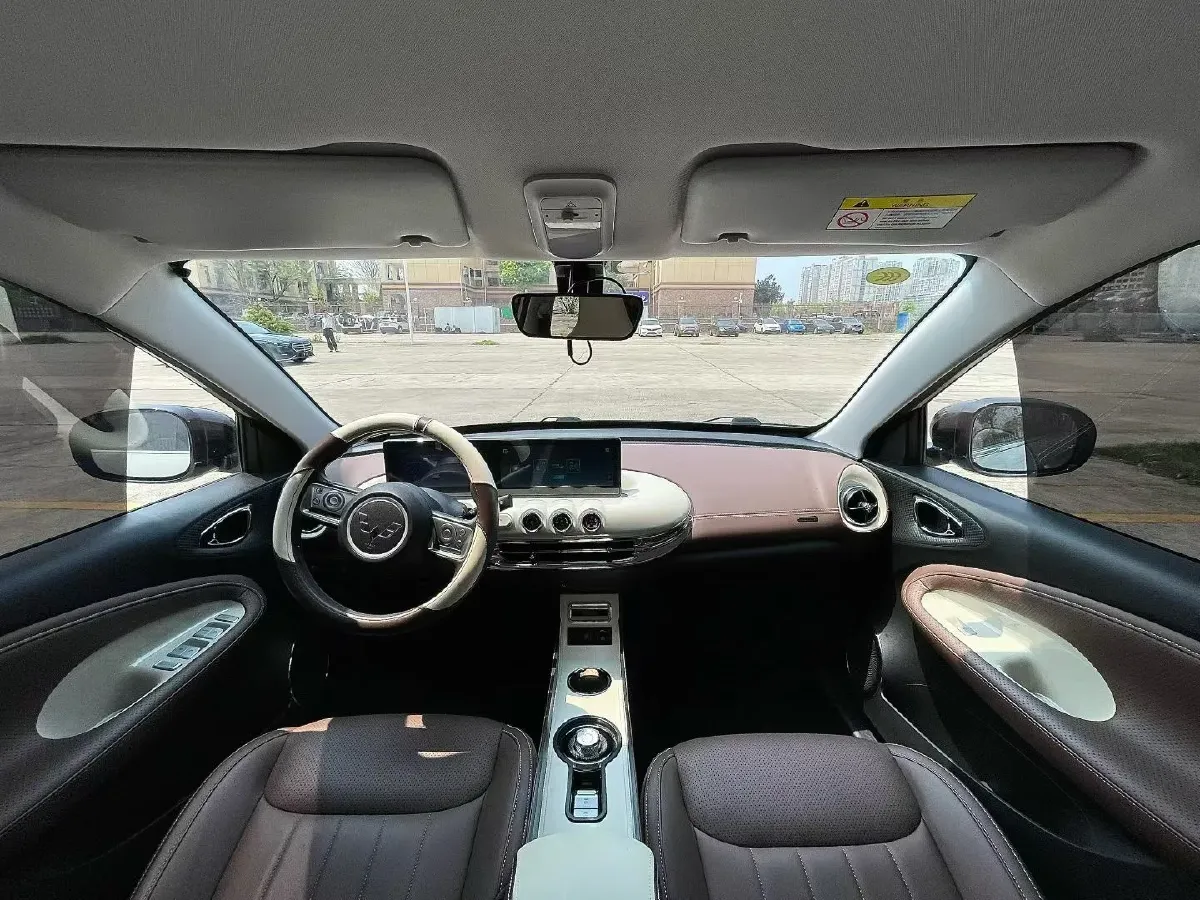 2024 WuLing BinGuo BEV 31.9KWH,autocango,china used car exporter,china ev exporter,chinese used car exporter,chinese used ev exporter