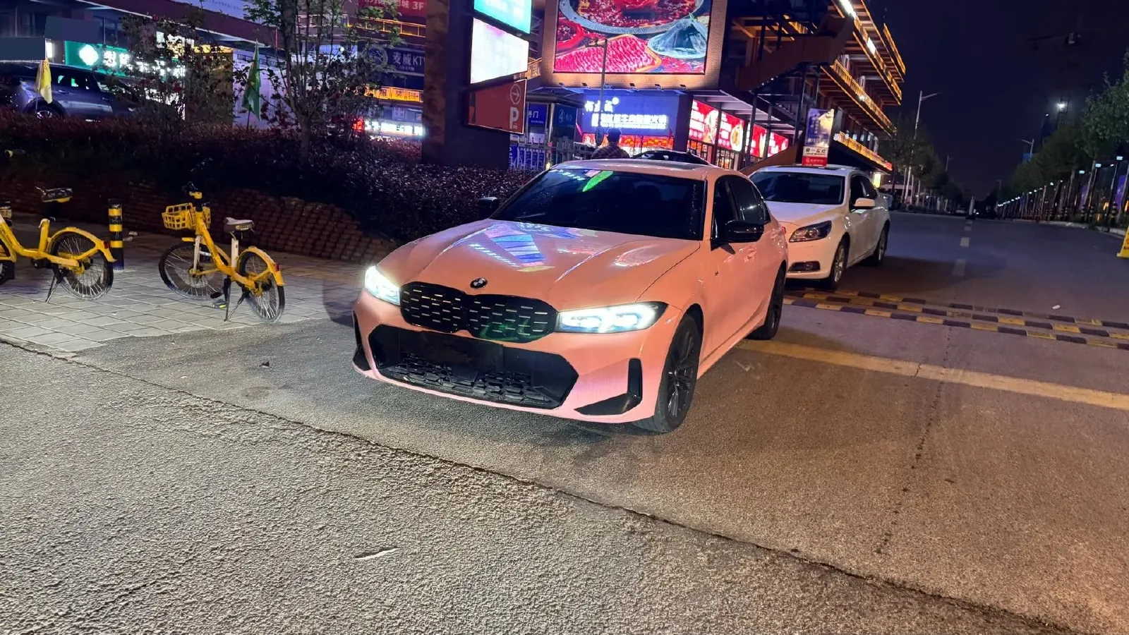 2023 BMW 3 Series 2.0T 245HP L4 8AT,autocango,china used car exporter,china ev exporter,chinese used car exporter,chinese used ev exporter