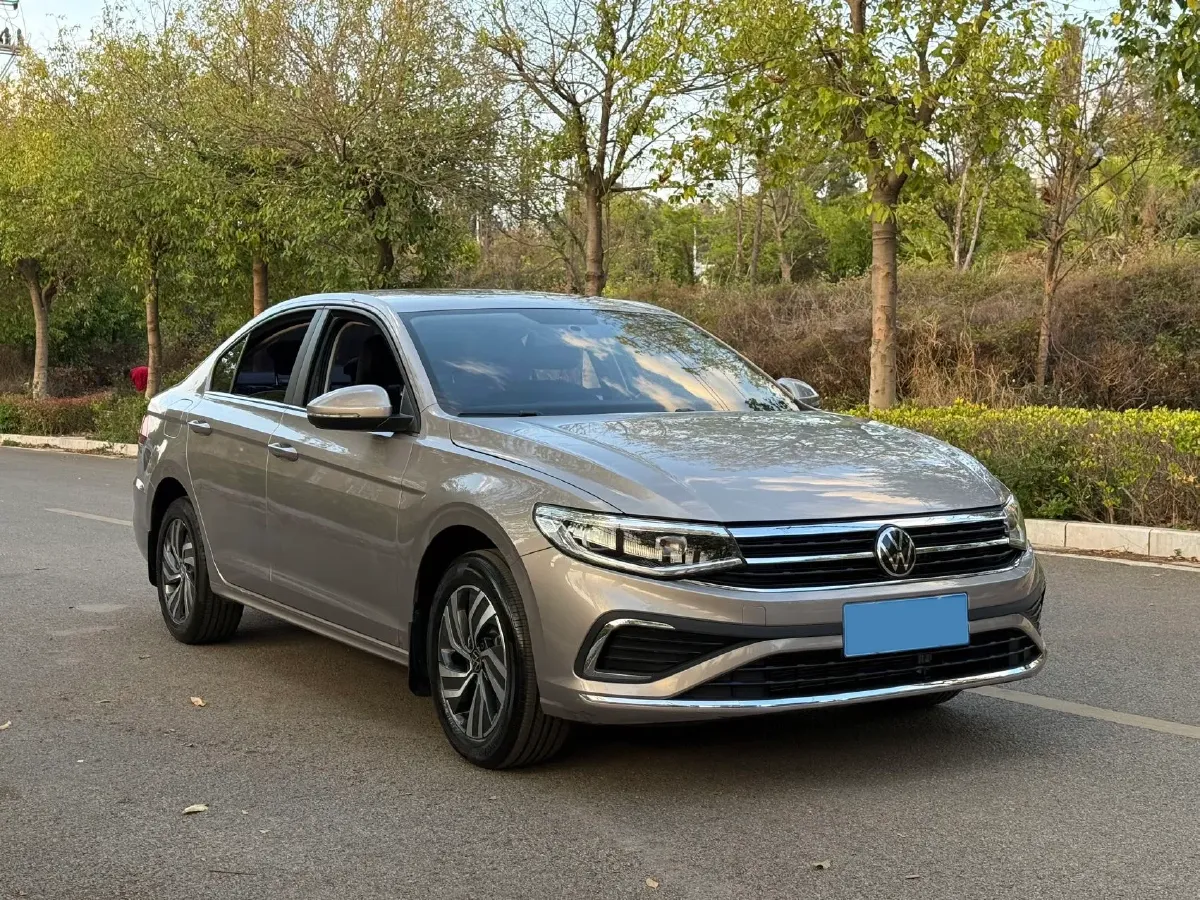 2025 Volkswagen Bora 1.4T 150HP L4 7DCT,autocango,china used car exporter,china ev exporter,chinese used car exporter,chinese used ev exporter
