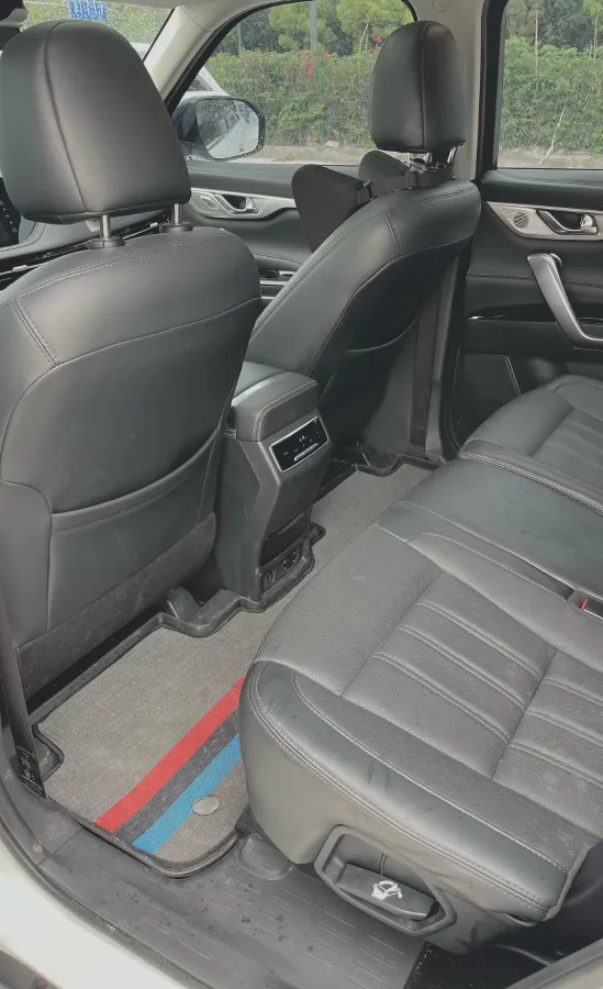 2021 ChangAn CS95 2.0T 233HP L4 6AT,autocango,china used car exporter,china ev exporter,chinese used car exporter,chinese used ev exporter