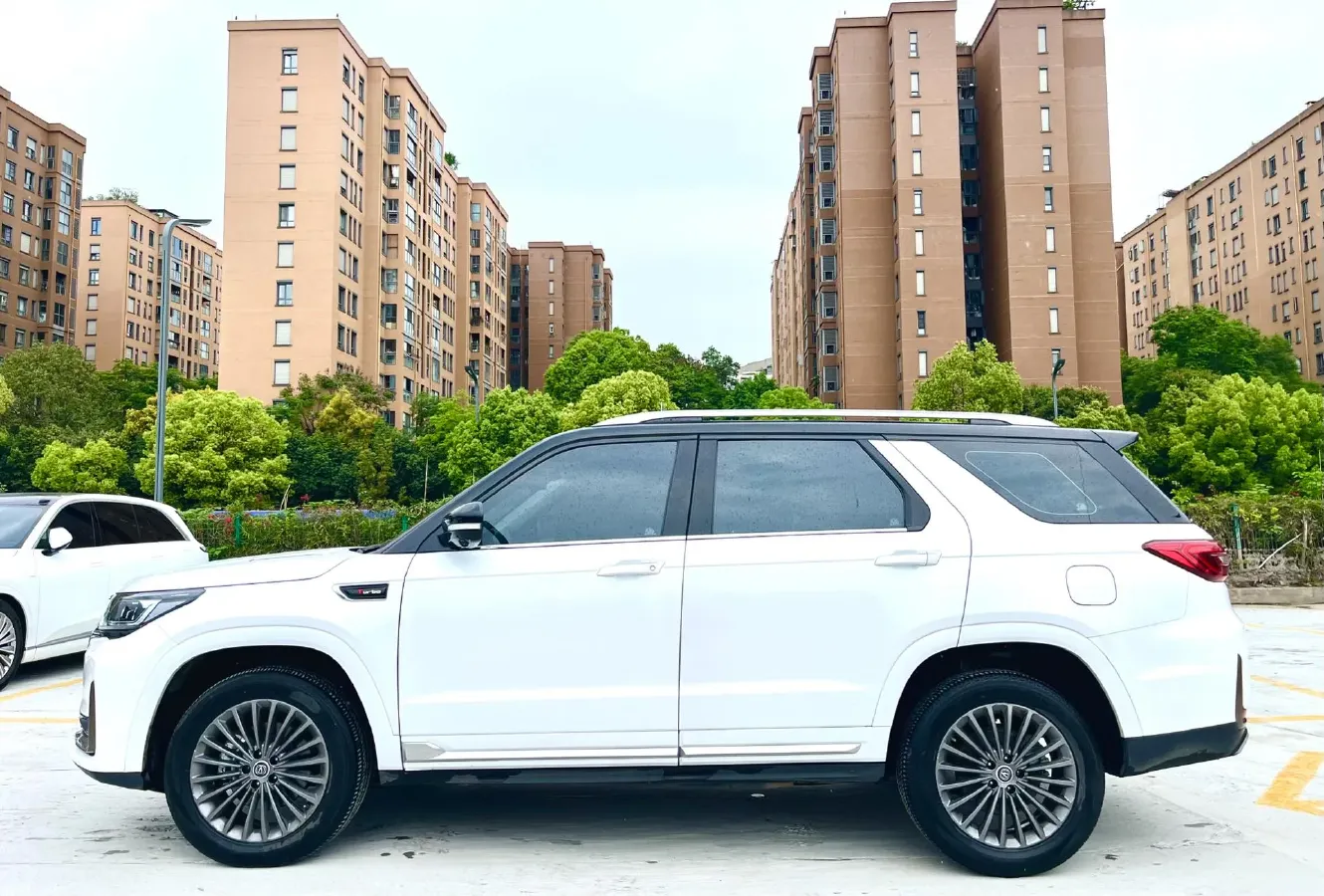 2021 ChangAn CS95 2.0T 233HP L4 6AT,autocango,china used car exporter,china ev exporter,chinese used car exporter,chinese used ev exporter