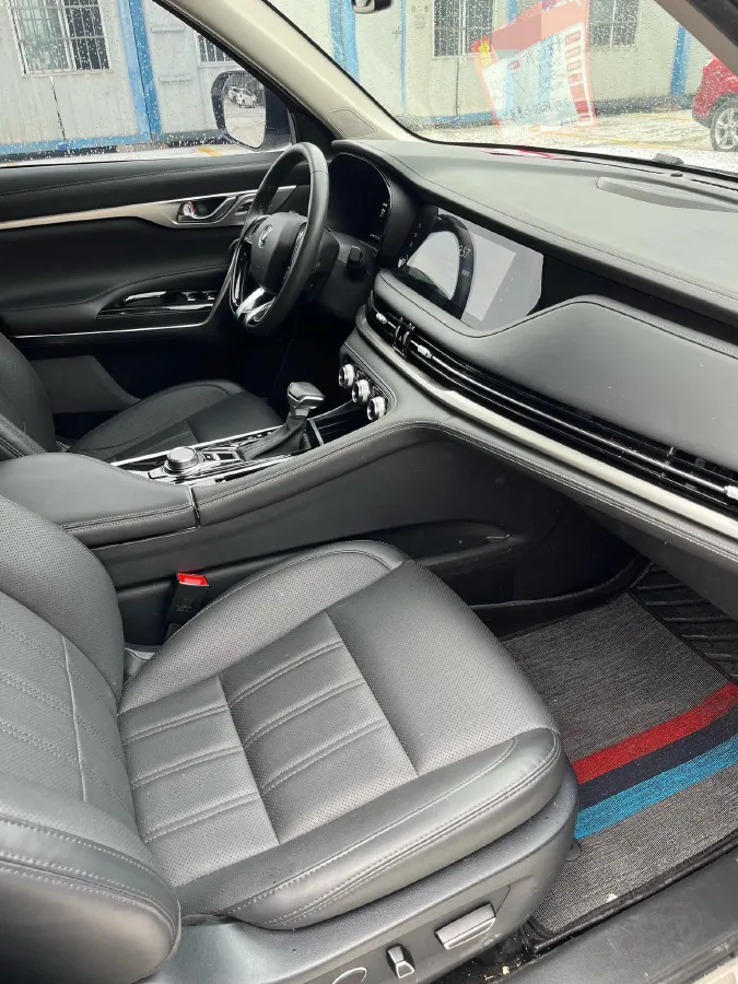 2021 ChangAn CS95 2.0T 233HP L4 6AT,autocango,china used car exporter,china ev exporter,chinese used car exporter,chinese used ev exporter