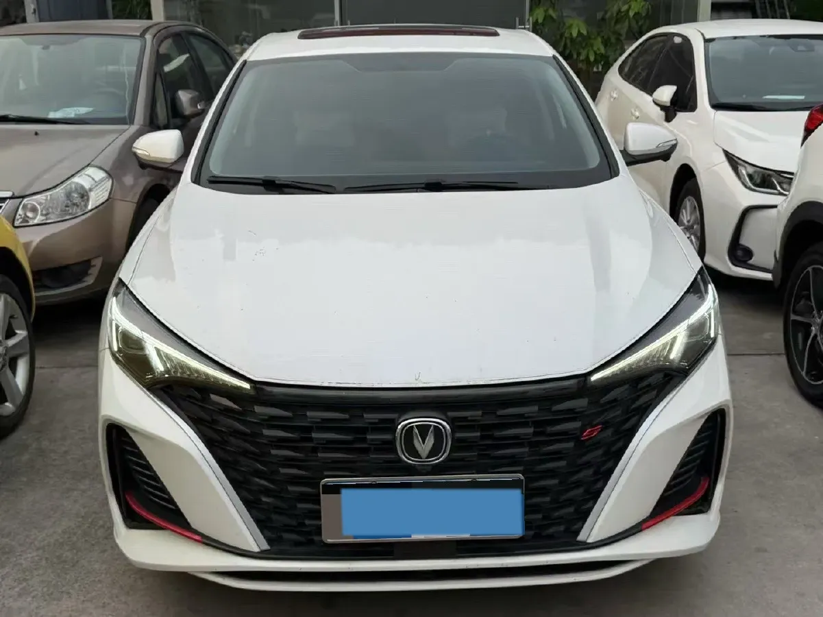 2023 ChangAn Eado 1.4T 160HP L4 7DCT,autocango,china used car exporter,china ev exporter,chinese used car exporter,chinese used ev exporter
