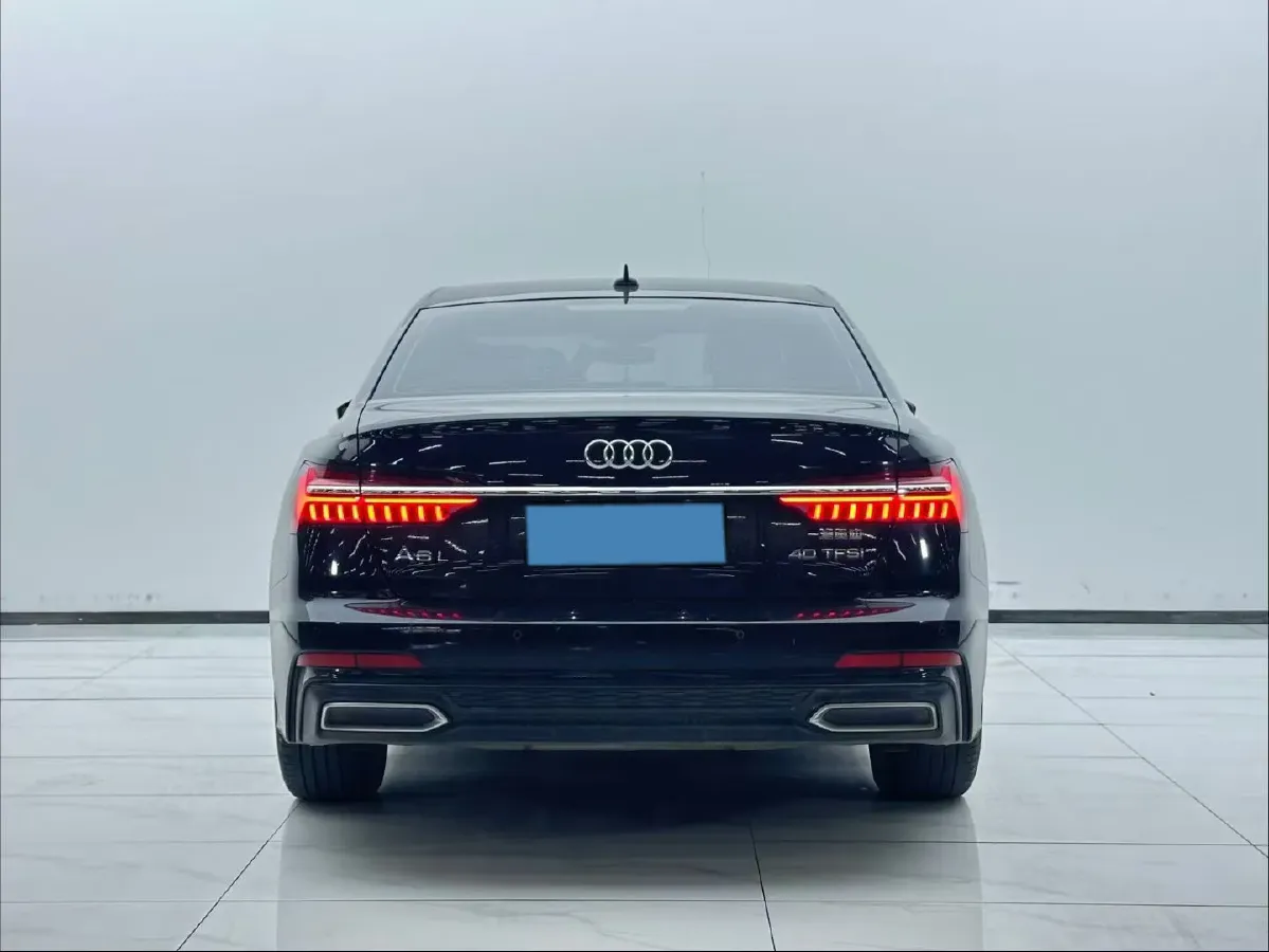 2020 Audi A6L 2.0T 190HP L4 7DCT,autocango,china used car exporter,china ev exporter,chinese used car exporter,chinese used ev exporter