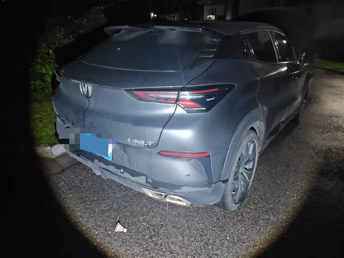 2022 ChangAn UNI-T 1.5T 188HP L4 7DCT,autocango,china used car exporter,china ev exporter,chinese used car exporter,chinese used ev exporter