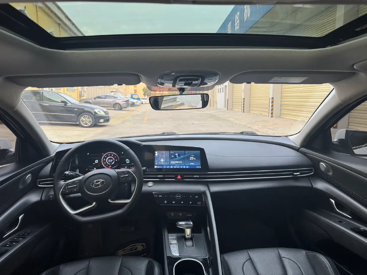 2022 Hyundai Elantra 1.5L 115HP L4 CVT,autocango,china used car exporter,china ev exporter,chinese used car exporter,chinese used ev exporter