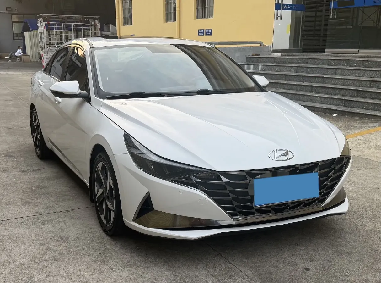 2022 Hyundai Elantra 1.5L 115HP L4 CVT,autocango,china used car exporter,china ev exporter,chinese used car exporter,chinese used ev exporter