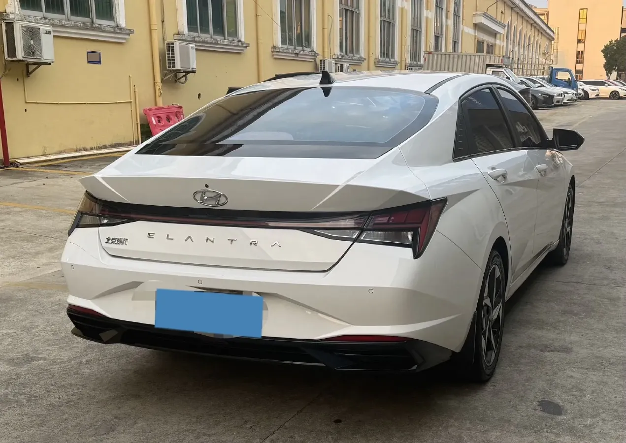 2022 Hyundai Elantra 1.5L 115HP L4 CVT,autocango,china used car exporter,china ev exporter,chinese used car exporter,chinese used ev exporter