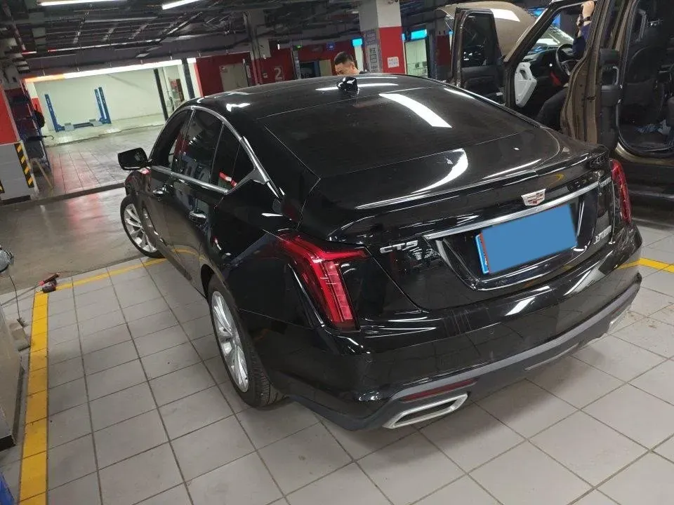 2022 Cadillac CT5 2.0T 237HP L4 10AT,autocango,china used car exporter,china ev exporter,chinese used car exporter,chinese used ev exporter