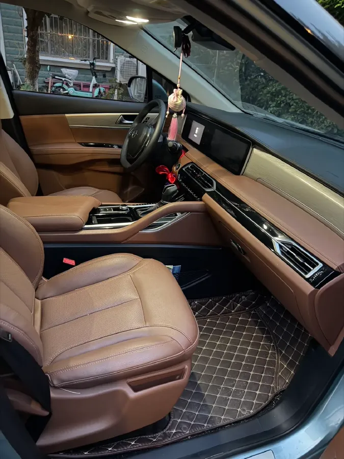 2020 HaiMa 7X 1.6T 195HP L4 6AT,autocango,china used car exporter,china ev exporter,chinese used car exporter,chinese used ev exporter