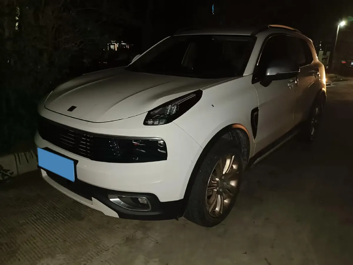 2019 Beijing BJ40 2.0T 218HP L4 6AT,autocango,china used car exporter,china ev exporter,chinese used car exporter,chinese used ev exporter