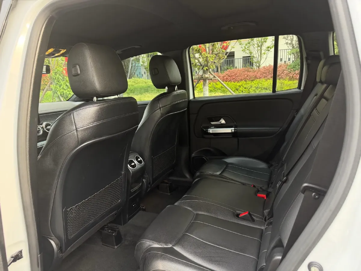 2021 Mercedes-Benz GLB Class 1.3T 163HP L4 7DCT,autocango,china used car exporter,china ev exporter,chinese used car exporter,chinese used ev exporter