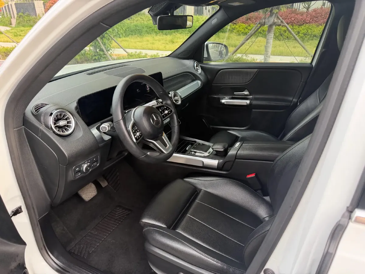 2021 Mercedes-Benz GLB Class 1.3T 163HP L4 7DCT,autocango,china used car exporter,china ev exporter,chinese used car exporter,chinese used ev exporter