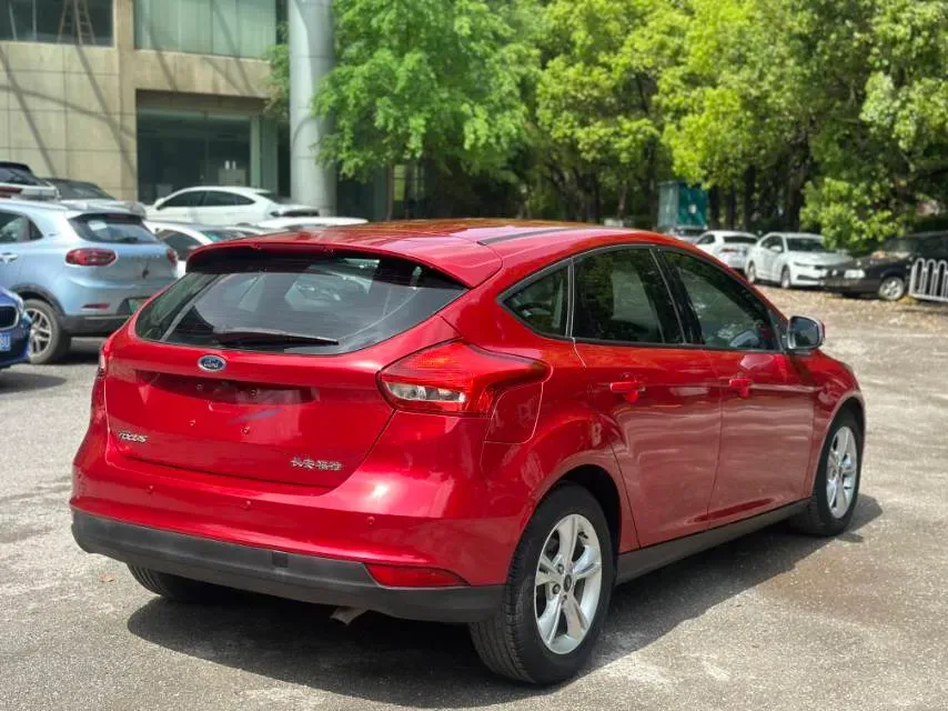 2017 Ford Focus 1.6L 125HP L4 6DCT,autocango,china used car exporter,china ev exporter,chinese used car exporter,chinese used ev exporter