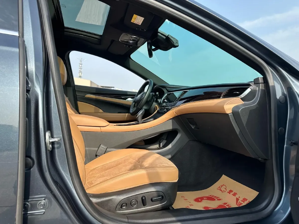 2020 Buick Larcosse 2.0T 237HP L4 9AT,autocango,china used car exporter,china ev exporter,chinese used car exporter,chinese used ev exporter