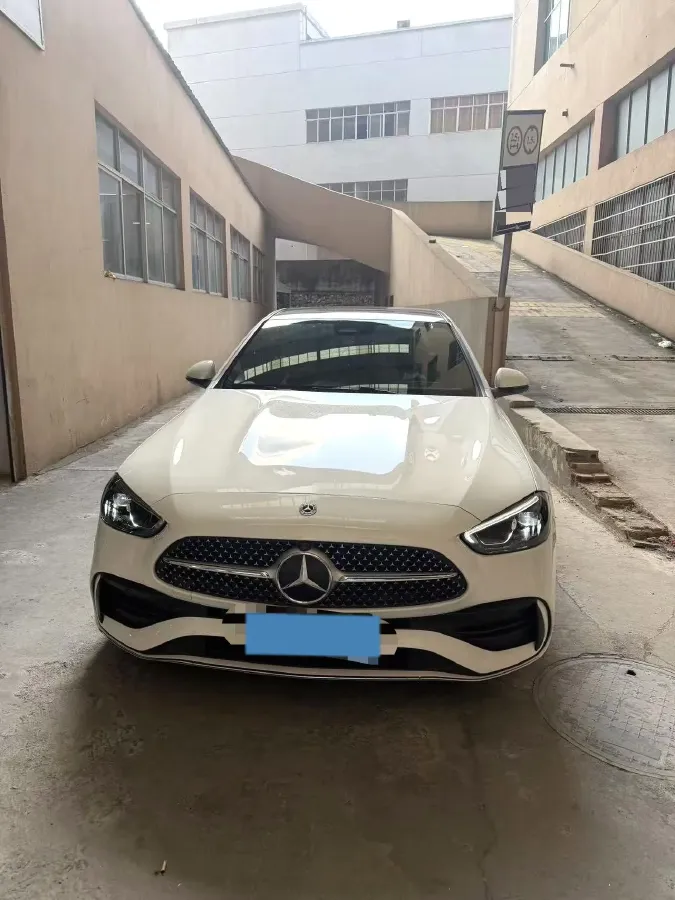 2025 Mercedes-Benz C Class 1.5T 204HP L4 9AT,autocango,china used car exporter,china ev exporter,chinese used car exporter,chinese used ev exporter