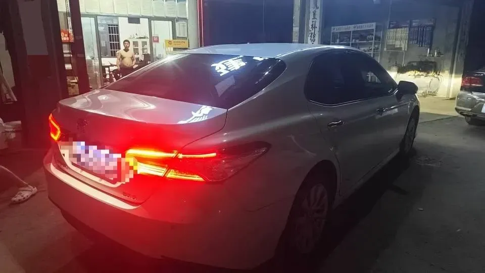 2021 Toyota Camry 2.0L 178HP L4 CVT,autocango,china used car exporter,china ev exporter,chinese used car exporter,chinese used ev exporter