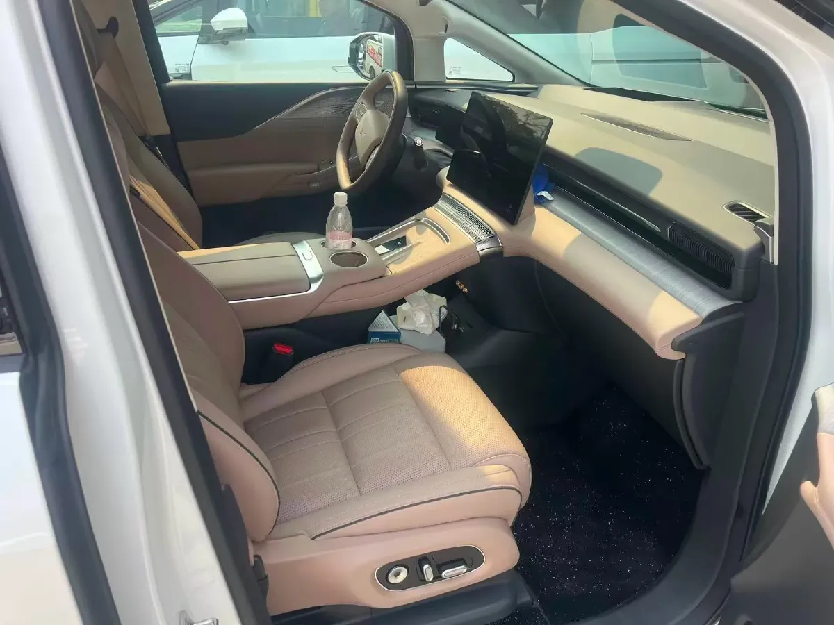 2026 Xpeng X9 REEV 150HP REEV,autocango,china used car exporter,china ev exporter,chinese used car exporter,chinese used ev exporter