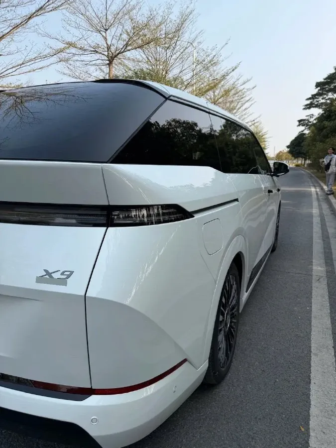 2026 Xpeng X9 REEV 150HP REEV,autocango,china used car exporter,china ev exporter,chinese used car exporter,chinese used ev exporter