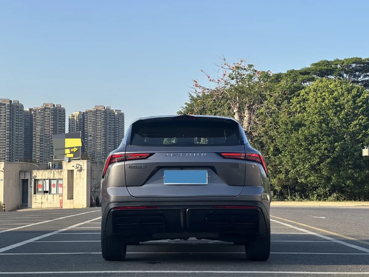 2022 Jetour DASHING 1.6T 197HP L4 7DCT,autocango,china used car exporter,china ev exporter,chinese used car exporter,chinese used ev exporter